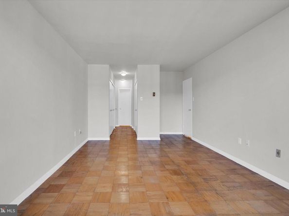 3001 Veazey Terr NW 1008, Washington DC 20008