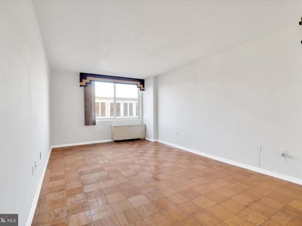 3001 Veazey Terr NW 1008, Washington DC 20008