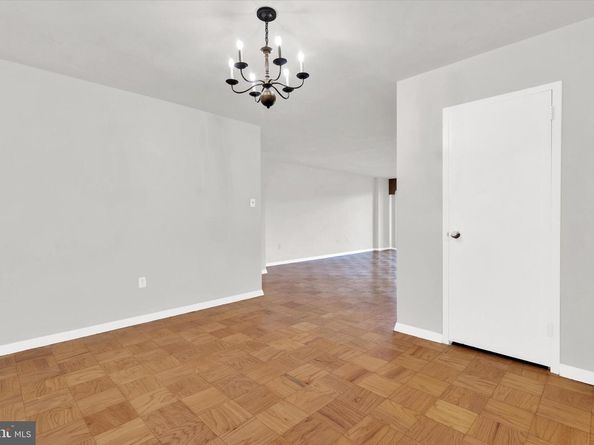 3001 Veazey Terr NW 1008, Washington DC 20008