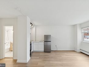 2101 Chestnut Street 326, Philadelphia PA 19103