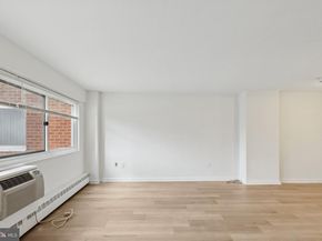 2101 Chestnut Street 326, Philadelphia PA 19103