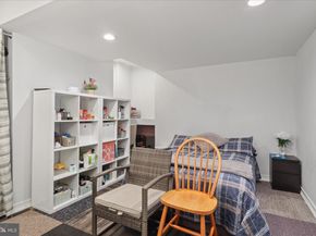 207 N Laura Anne Drive, Sterling VA 20164