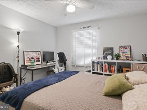 207 N Laura Anne Drive, Sterling VA 20164