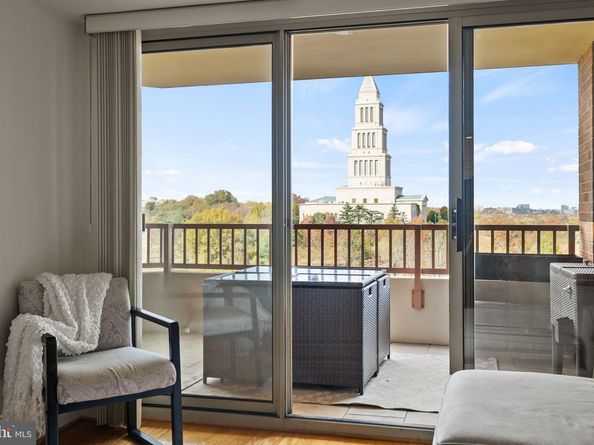 2121 Jamieson Avenue 1501, Alexandria VA 22314