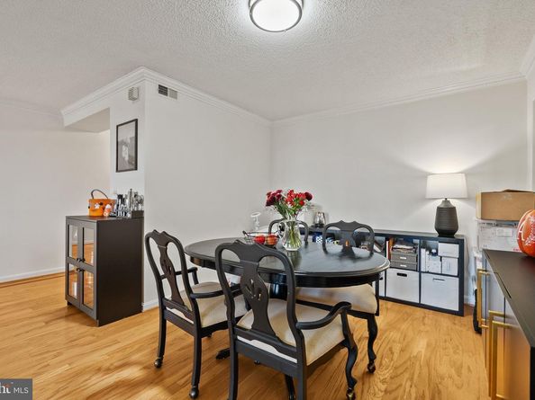 2121 Jamieson Avenue 1501, Alexandria VA 22314