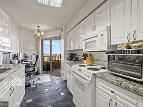 2121 Jamieson Avenue 1501, Alexandria VA 22314