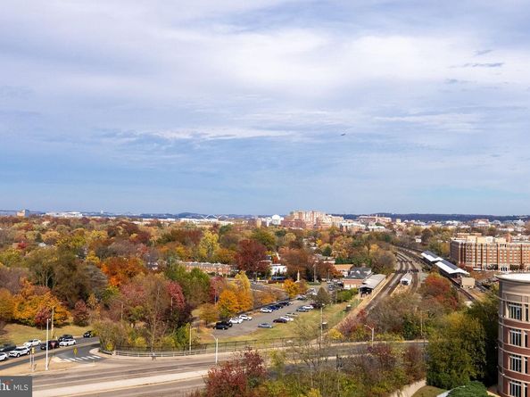 2121 Jamieson Avenue 1501, Alexandria VA 22314