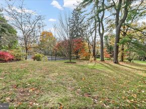 723 Dixon Lane, Gladwyne PA 19035