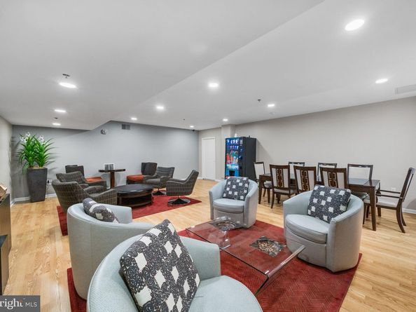 1324 Locust Street 807, Philadelphia PA 19107