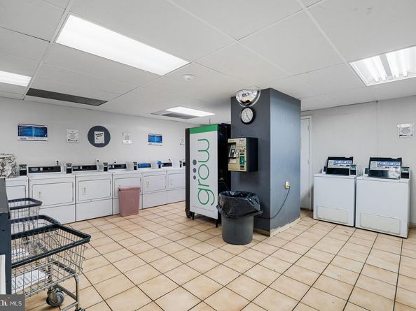 1324 Locust Street 807, Philadelphia PA 19107