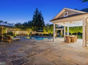 3033 University Terrace NW, Washington DC 20016