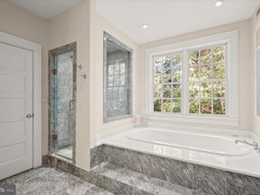 3033 University Terrace NW, Washington DC 20016