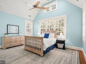 3033 University Terrace NW, Washington DC 20016