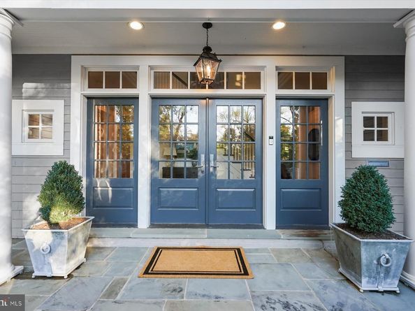 3033 University Terrace NW, Washington DC 20016