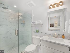 1305 30TH Street NW 106, Washington DC 20007