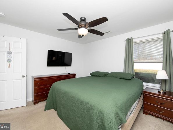 58 Rocky Pool Lane, Levittown PA 19055