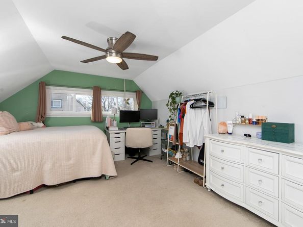 58 Rocky Pool Lane, Levittown PA 19055