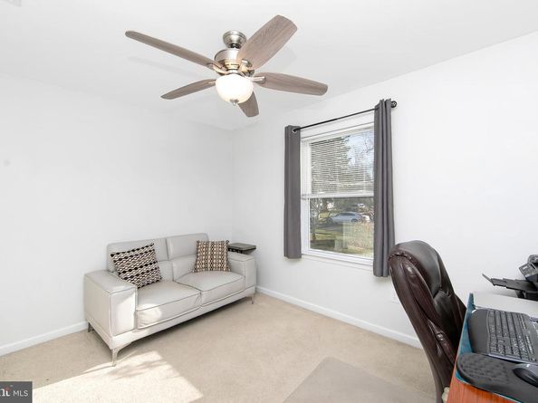 58 Rocky Pool Lane, Levittown PA 19055