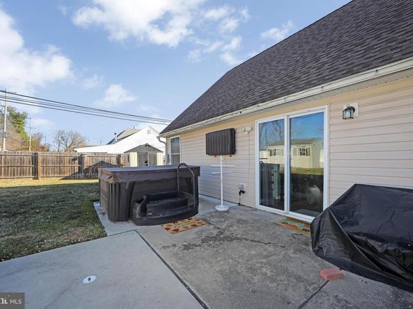 58 Rocky Pool Lane, Levittown PA 19055