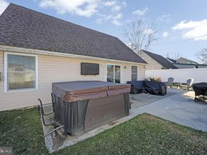58 Rocky Pool Lane, Levittown PA 19055