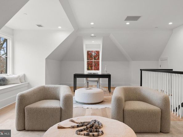 4905 Van Ness Street NW, Washington DC 20016