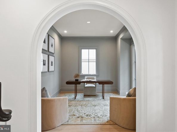 4905 Van Ness Street NW, Washington DC 20016