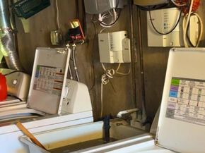 2 E Manoa Street, Havertown PA 19083