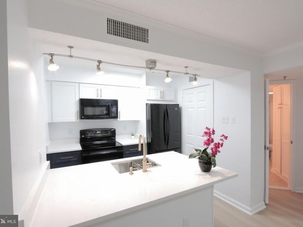 1504 Lincoln Way 104, Mclean VA 22102