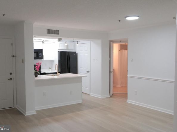 1504 Lincoln Way 104, Mclean VA 22102