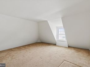 1525 W Wynnewood, Ardmore PA 19003