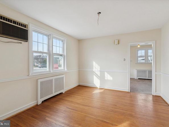 1525 W Wynnewood, Ardmore PA 19003