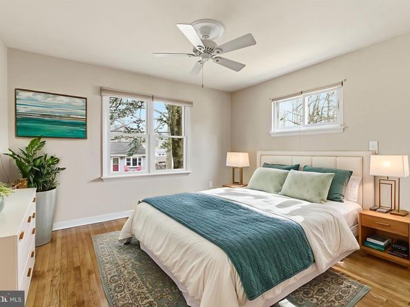 110 Warren Street, Willow Grove PA 19090