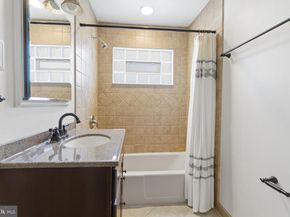 110 Warren Street, Willow Grove PA 19090