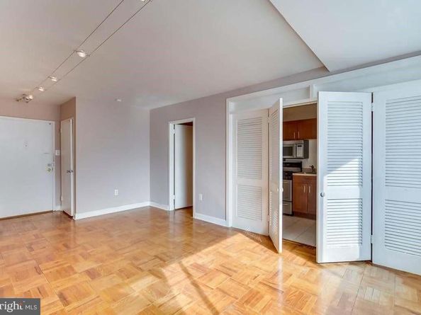 1111 Arlington Boulevard 601, Arlington VA 22209