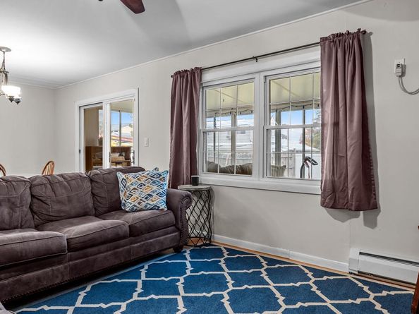 14 High Road, Levittown PA 19056