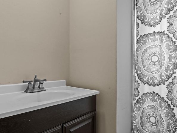 14 High Road, Levittown PA 19056