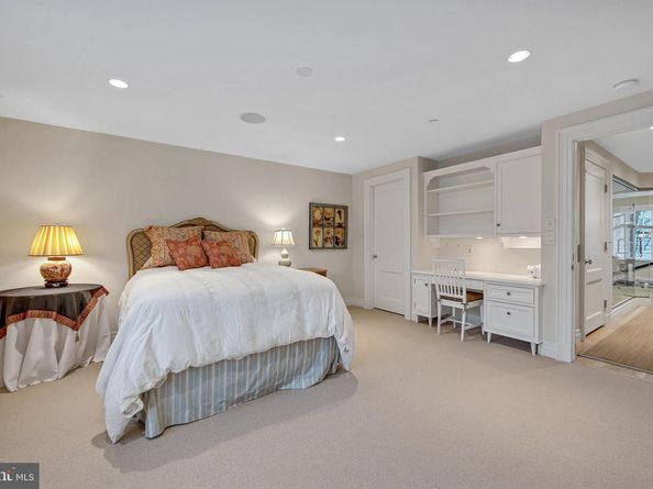 7204 Fairfax Road, Bethesda MD 20814