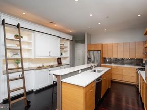20 Letitia Street 3B, Philadelphia PA 19106