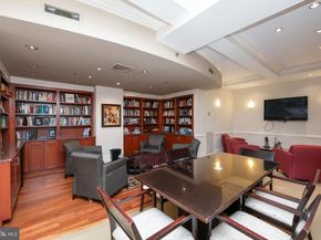 1500 Chestnut Street 6D, Philadelphia PA 19102