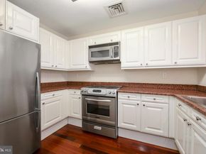 1500 Chestnut Street 6D, Philadelphia PA 19102