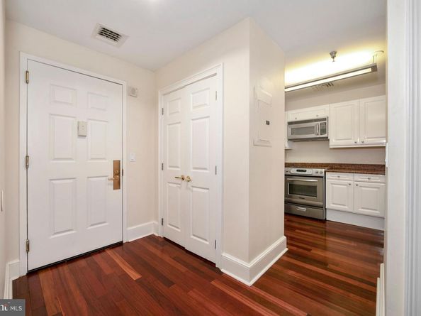 1500 Chestnut Street 6D, Philadelphia PA 19102