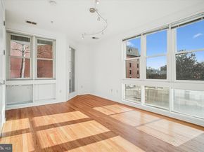 1662 N Quinn Street N, Arlington VA 22209