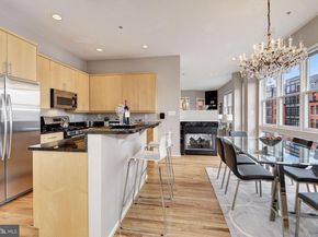 1662 N Quinn Street N, Arlington VA 22209