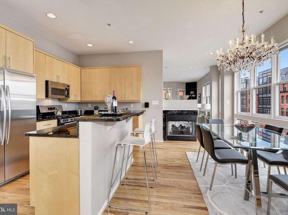 1662 N Quinn Street N, Arlington VA 22209