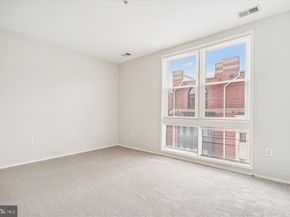 1662 N Quinn Street N, Arlington VA 22209