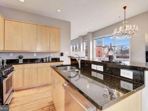 1662 N Quinn Street N, Arlington VA 22209