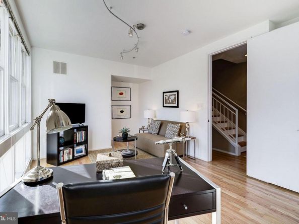 1662 N Quinn Street N, Arlington VA 22209