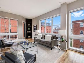 1662 N Quinn Street N, Arlington VA 22209