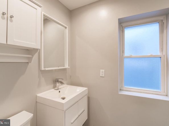 2115 Wharton Street, Philadelphia PA 19146