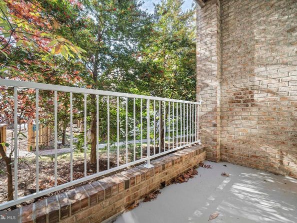 2665 Manhattan Place 109, Vienna VA 22180